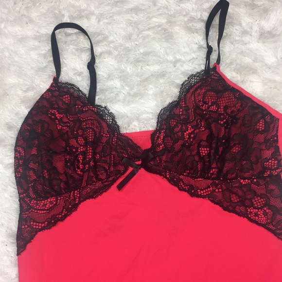 Silky night dress for woman - Picture 2 of 3